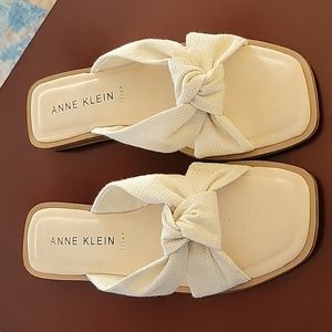 Anne Klein Flex sandals, Size 10M